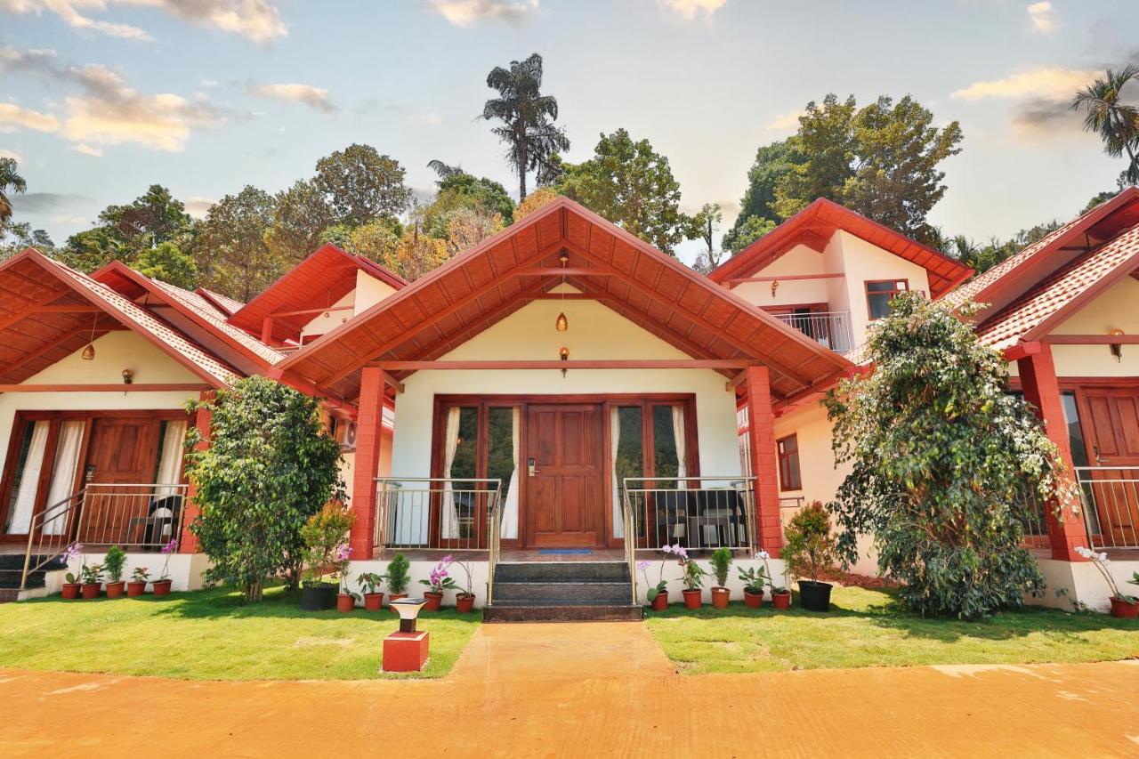 Hill Crest Resort - Coorg Madikeri Buitenkant foto
